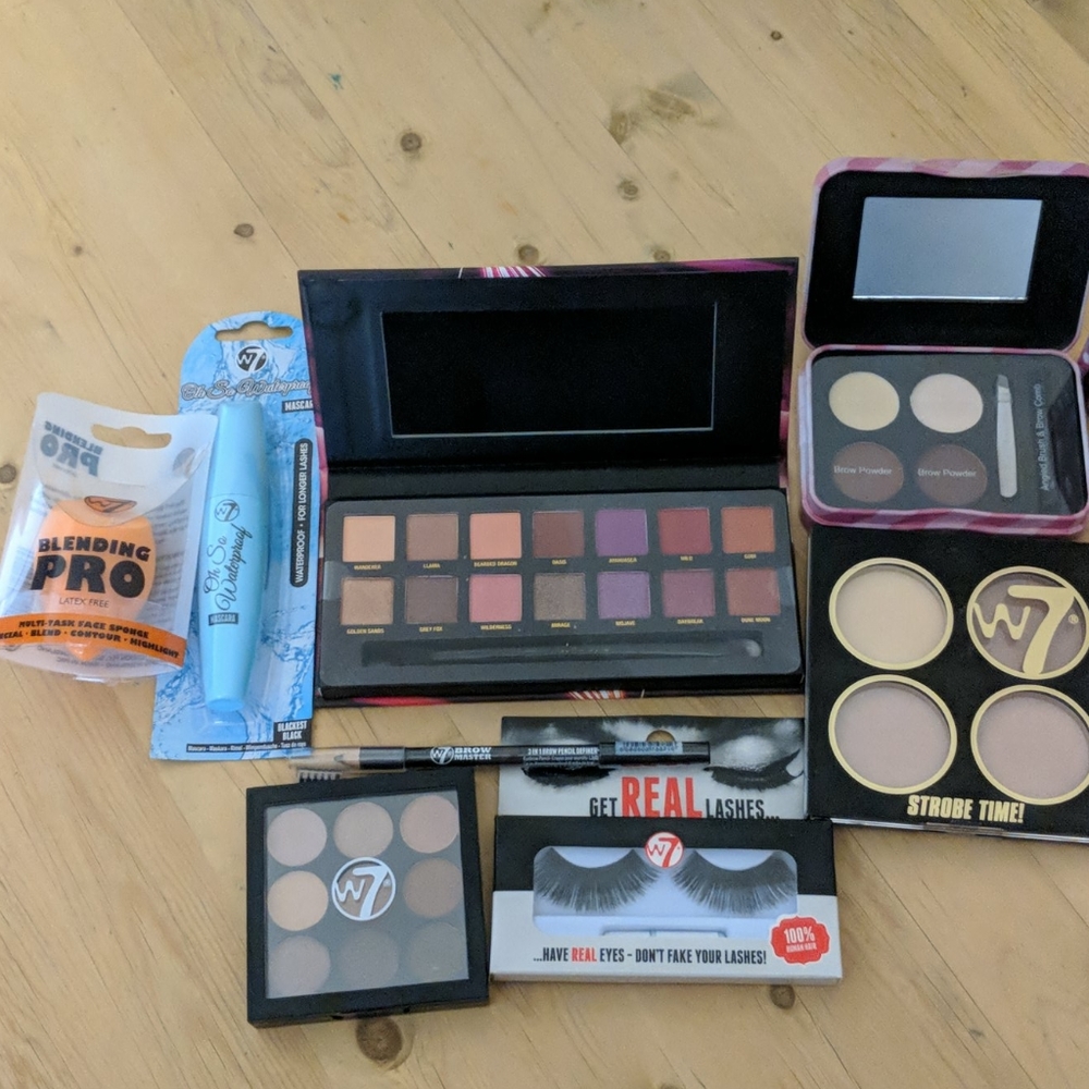 Eyeshadow Makeup Palette Bundle